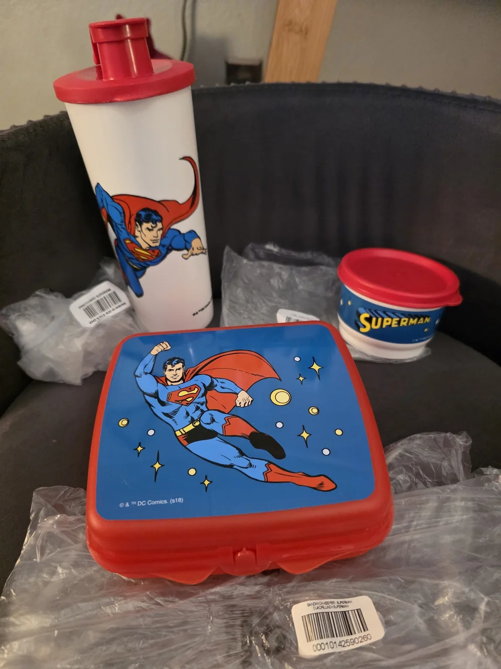 Tupperware Superman Lunch Set - Blue & Red